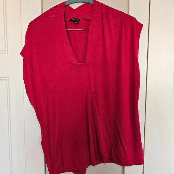 RW&CO V-neck cap sleeve tank - Picture 1 of 4